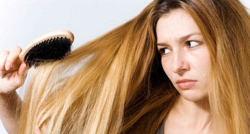 Reestructuración del cabello después del verano