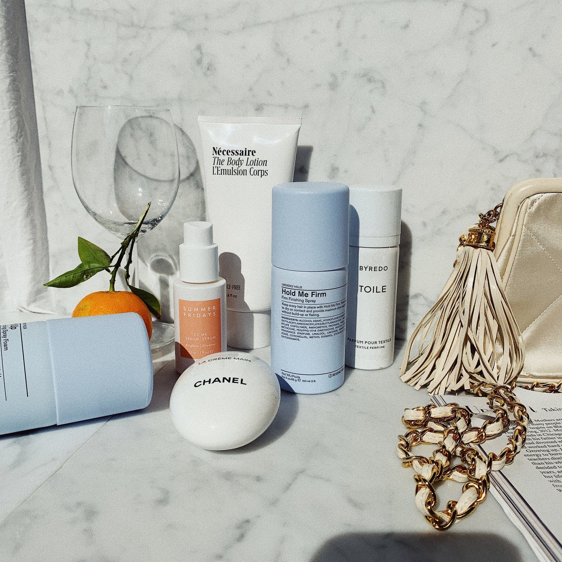 J Beverly Hills - Hold Me Firm - 100 ml