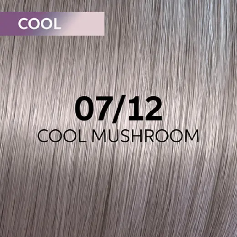 Wella Professionals - Shinefinity Glaze Medium Blonde Ash - 07/12 - 60 ml